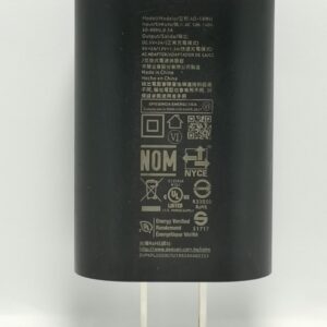 Nokia 18W Fast Charge 3.0Ah Power Adapter 01